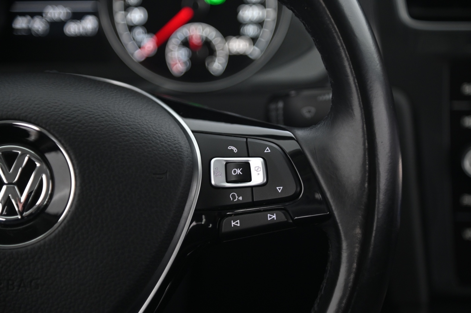 VOLKSWAGEN Golf 2017