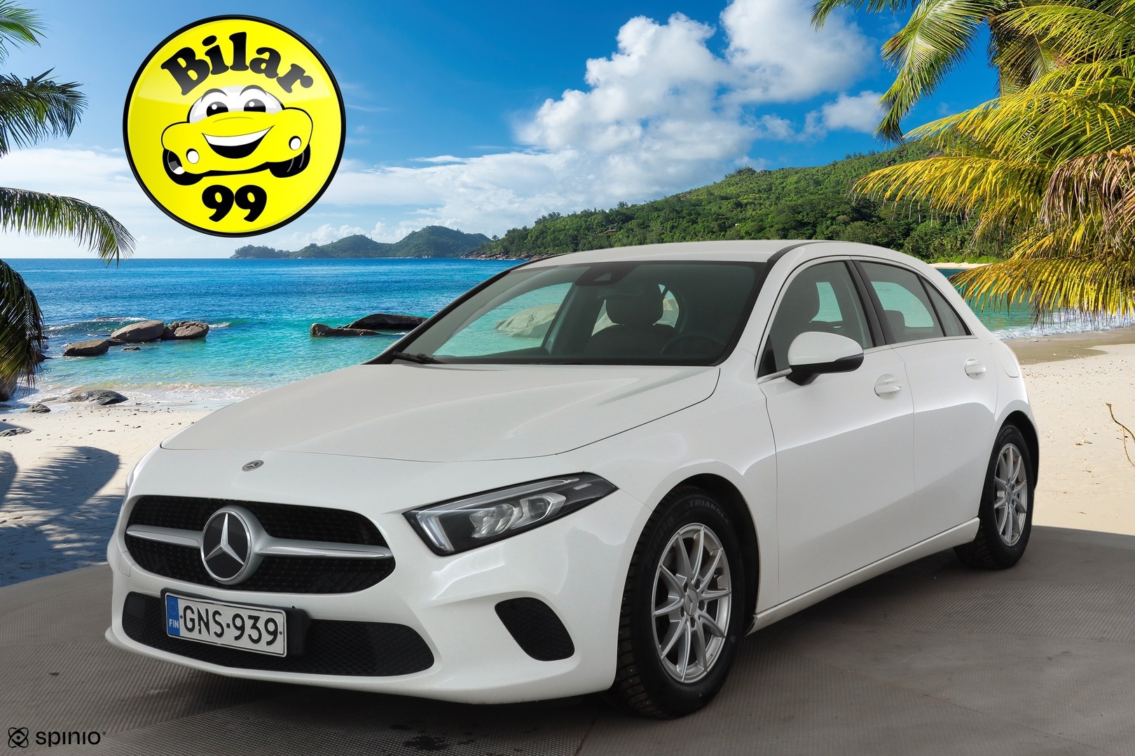 MERCEDES-BENZ A 2020