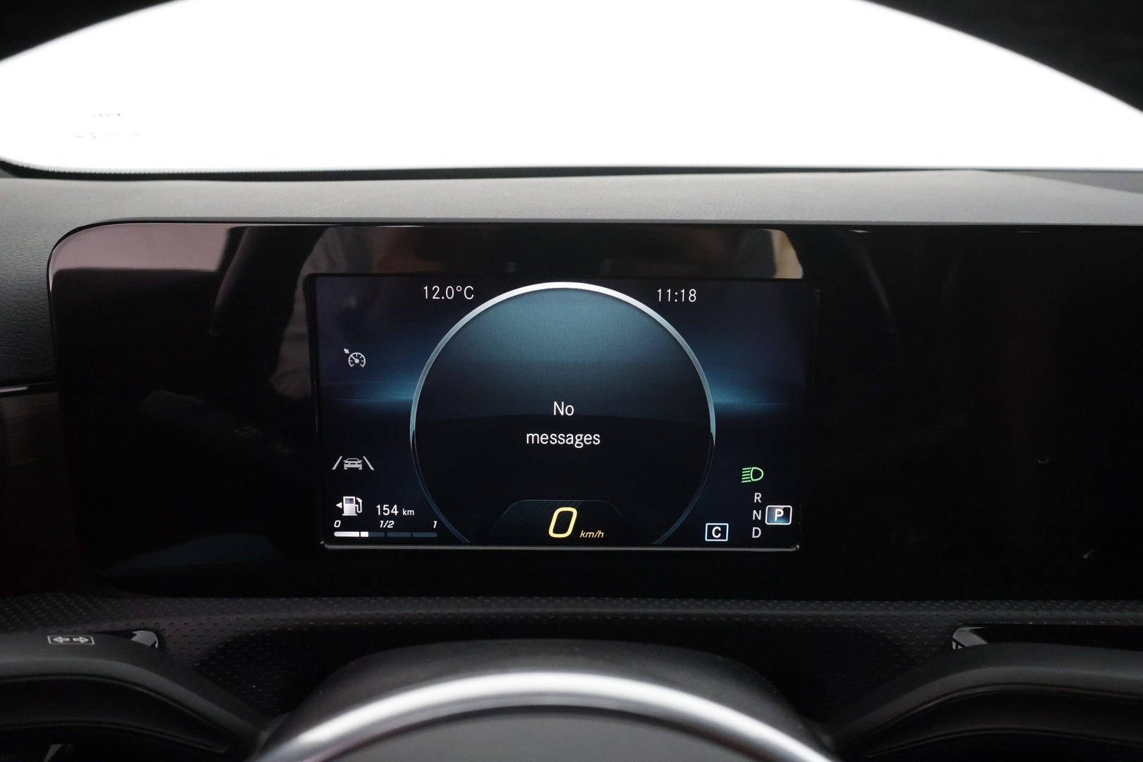 MERCEDES-BENZ A 2020