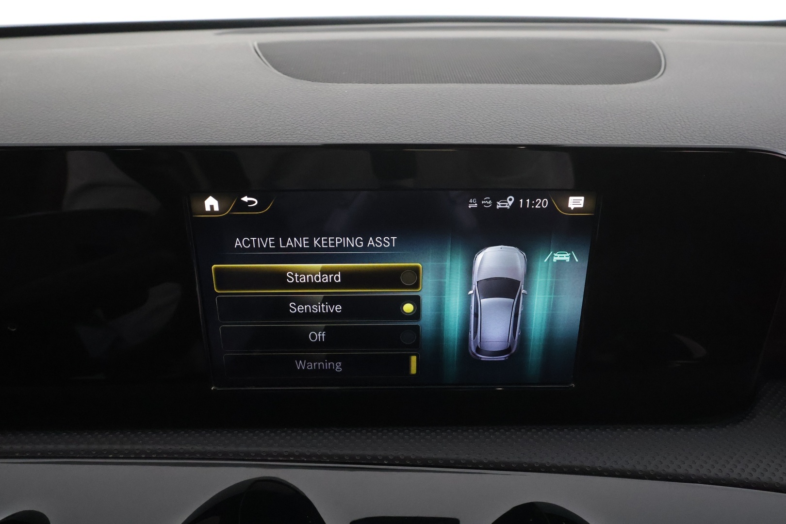 MERCEDES-BENZ A 2020