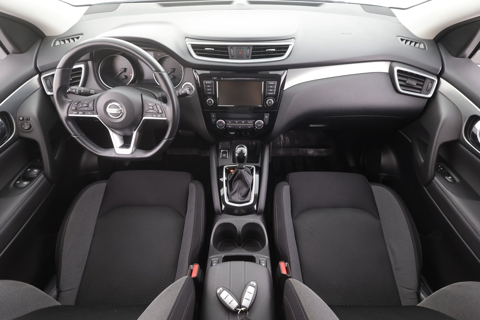 NISSAN Qashqai 2020