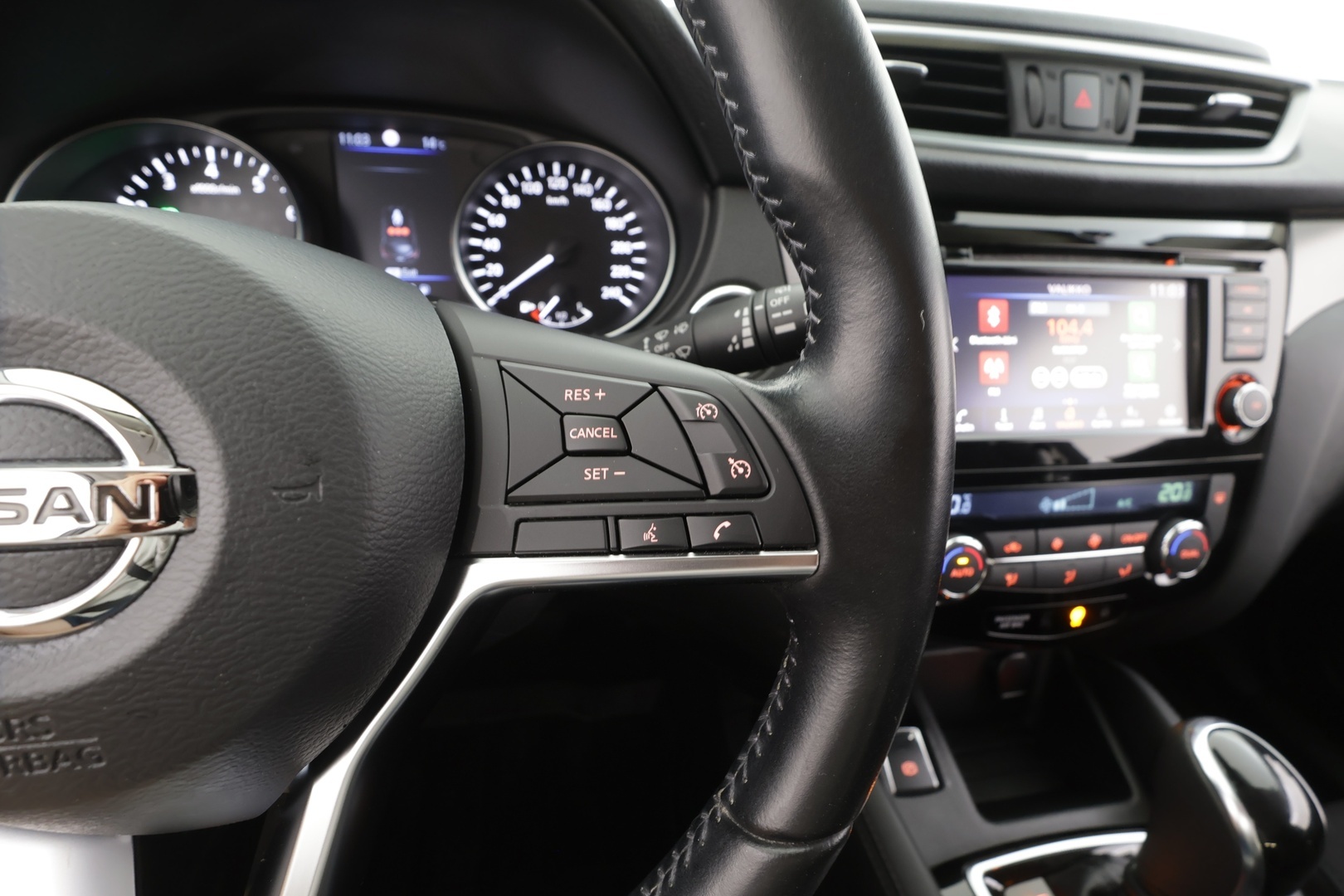 NISSAN Qashqai 2020