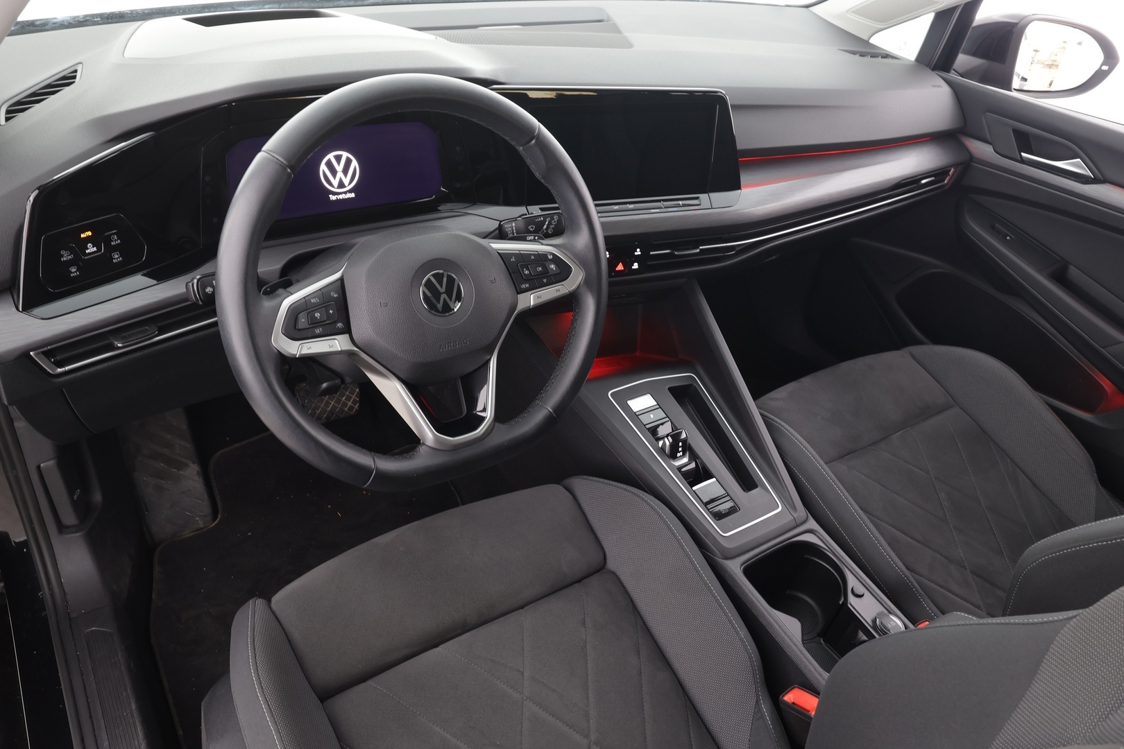 VOLKSWAGEN Golf 2021