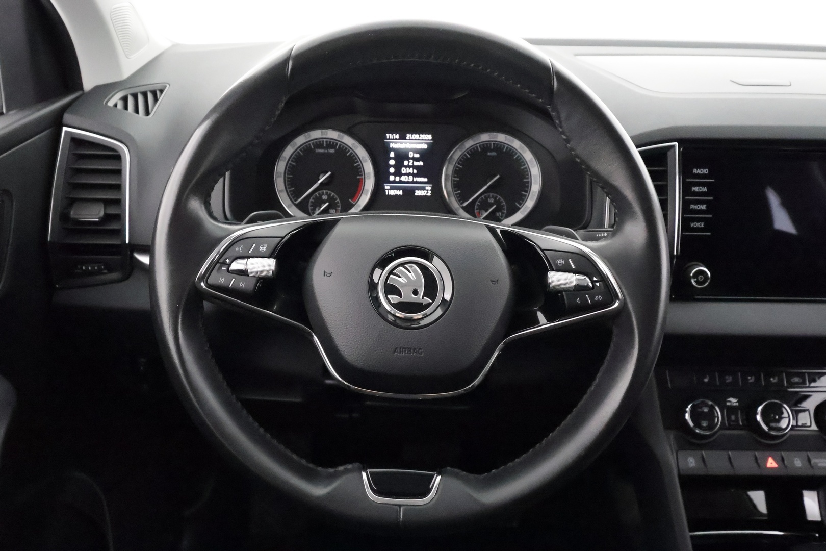 SKODA Karoq 2023