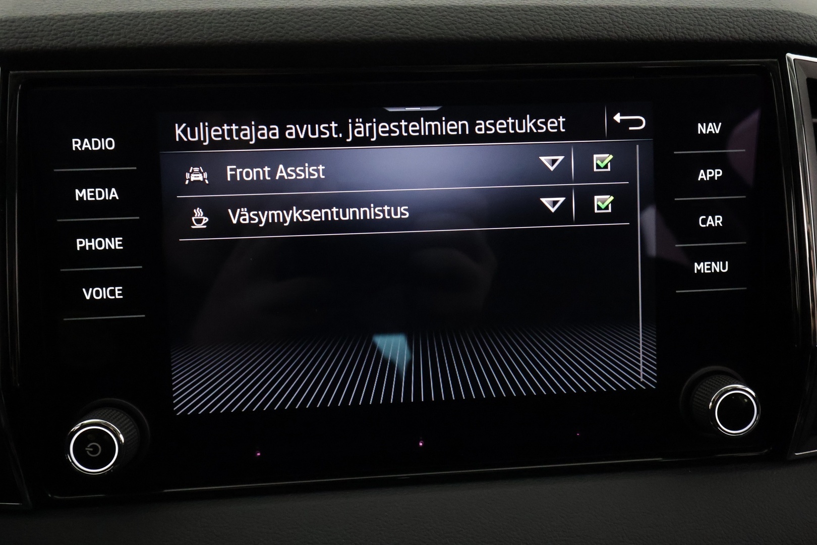 SKODA Karoq 2023