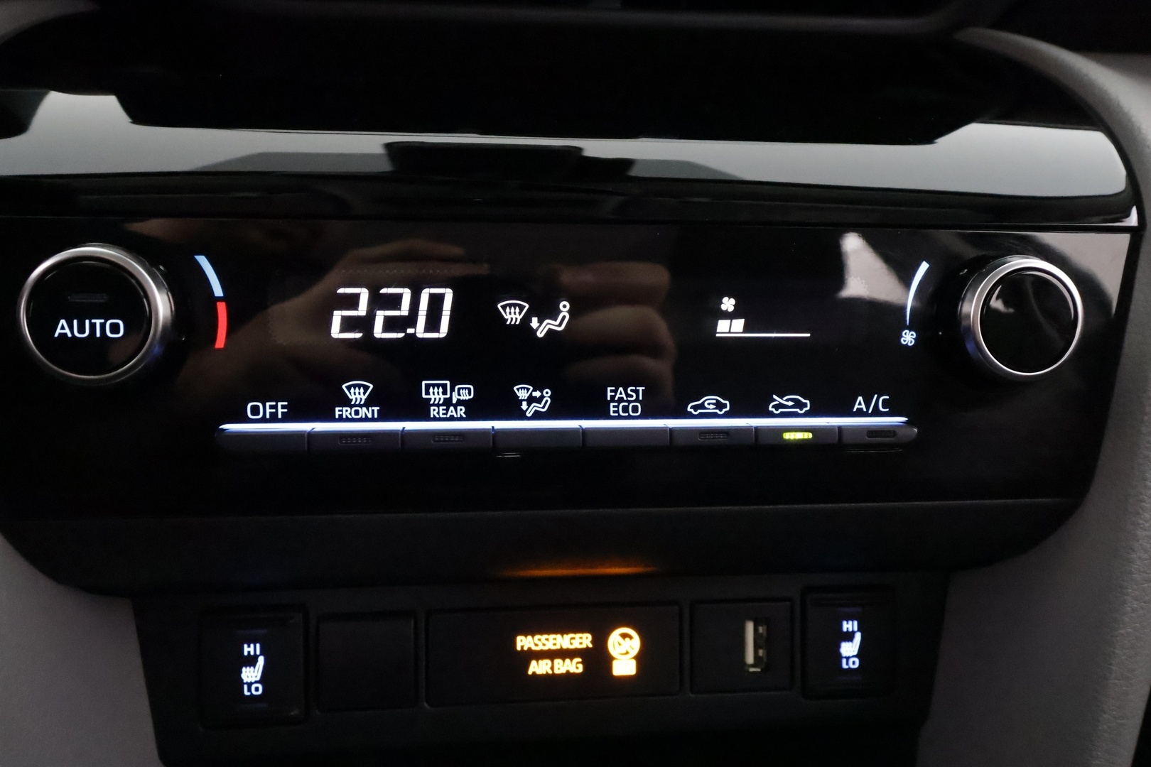 TOYOTA Yaris Cross 2022