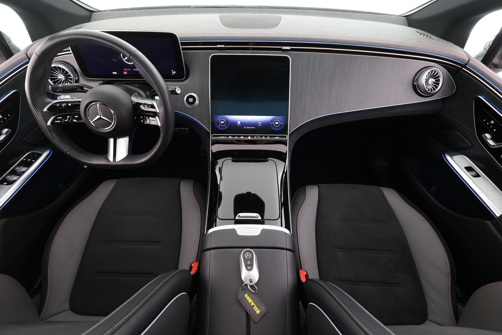 MERCEDES-BENZ EQE 2023