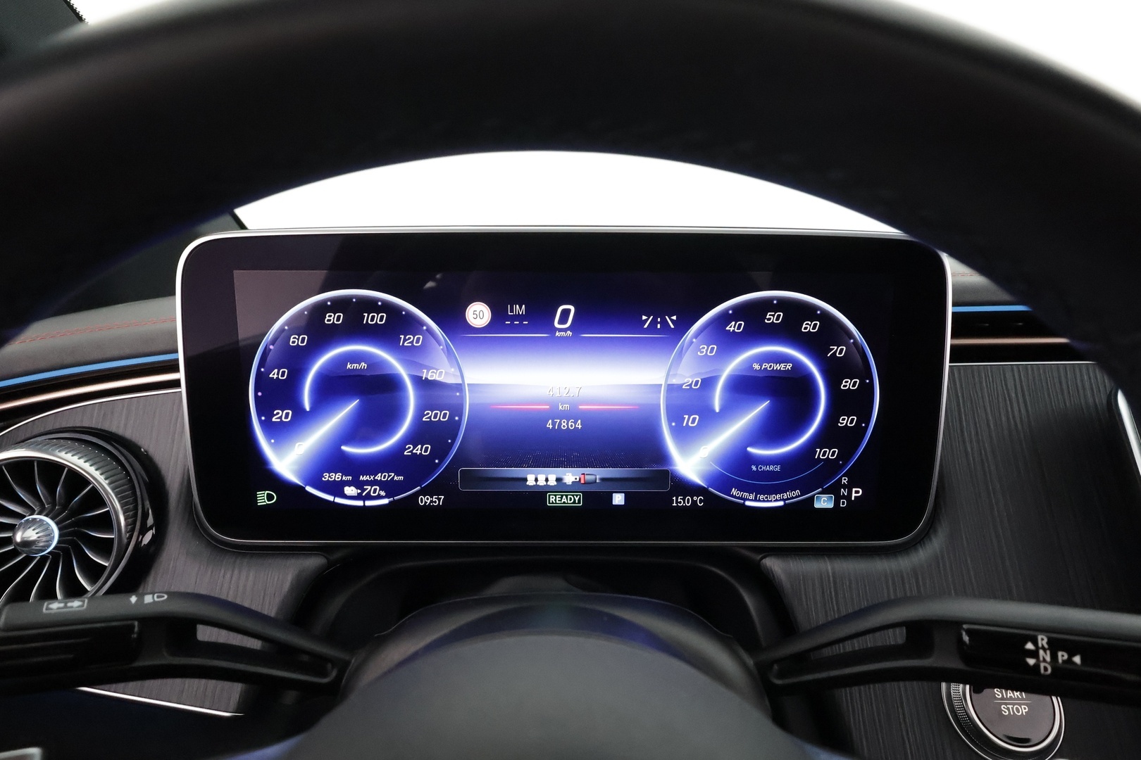 MERCEDES-BENZ EQE 2023