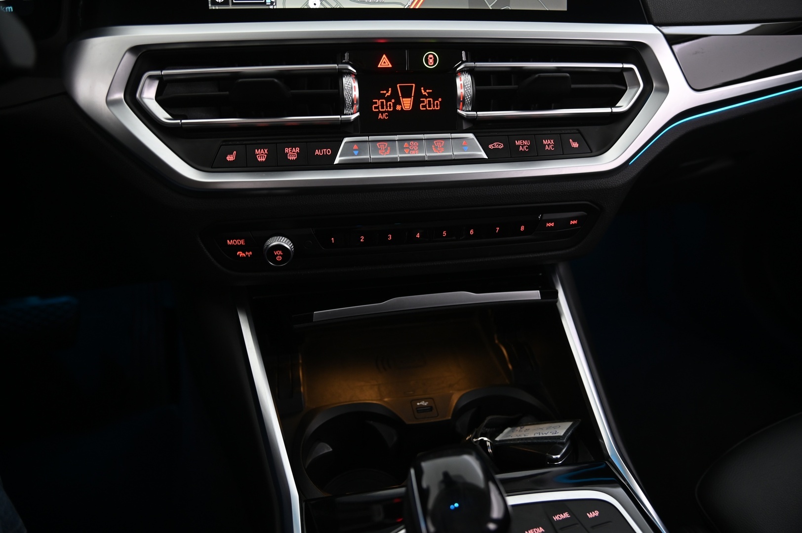 BMW 330 2021