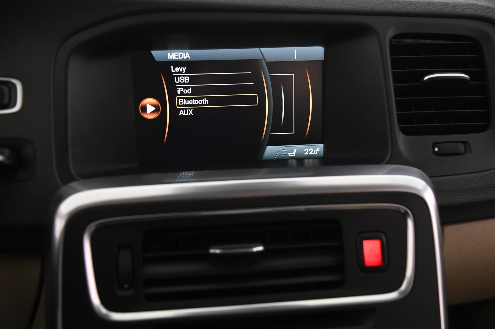VOLVO V60 2013