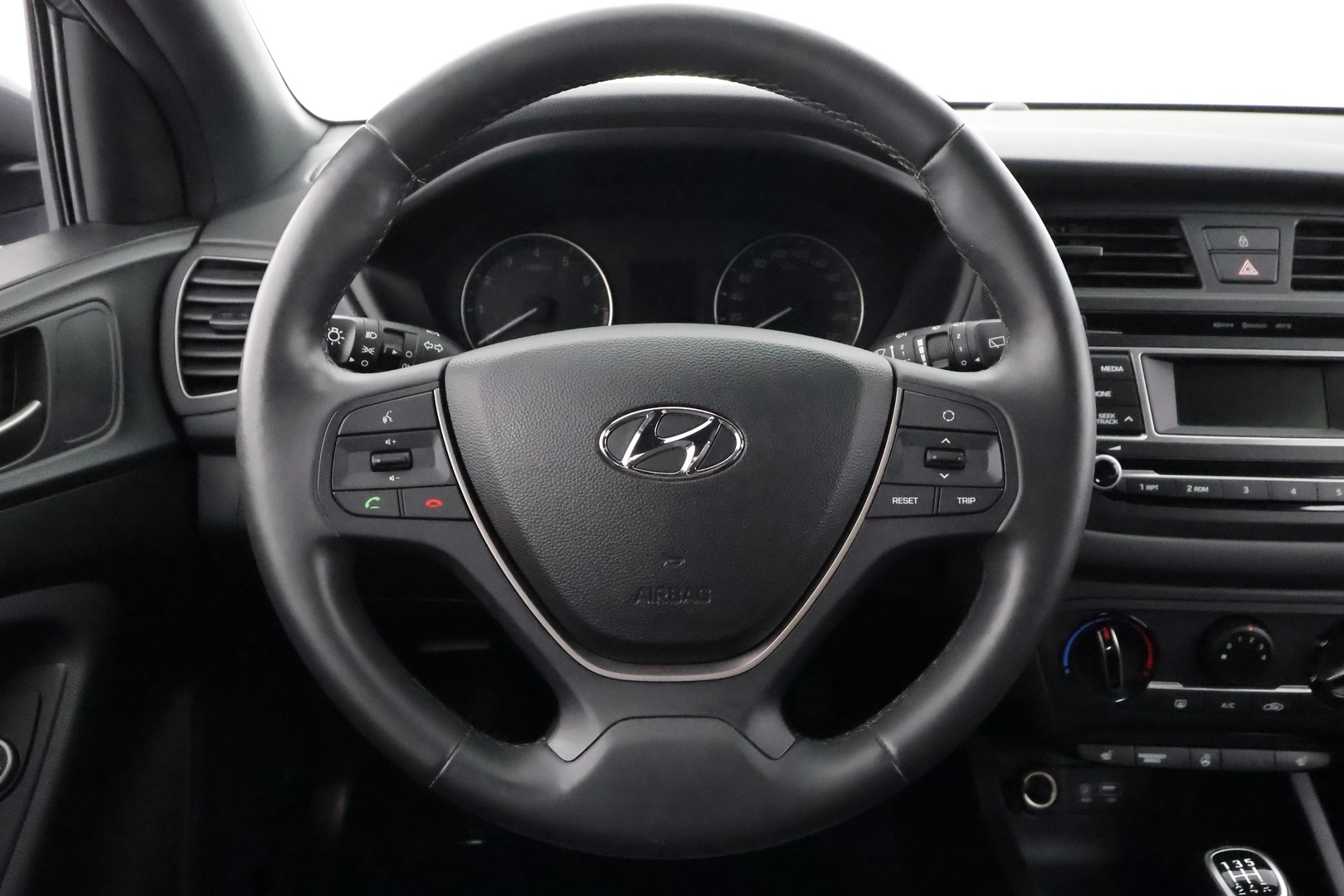 HYUNDAI i20 5d 2018