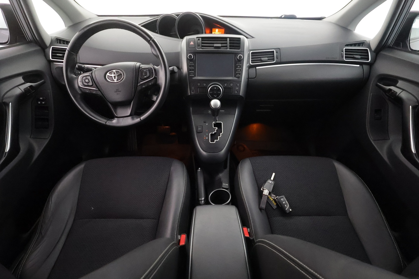 TOYOTA Verso 2017