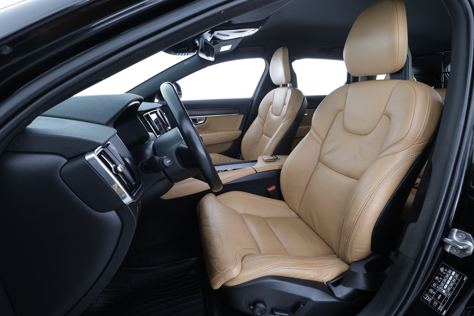 VOLVO V90 Cross Country 2018