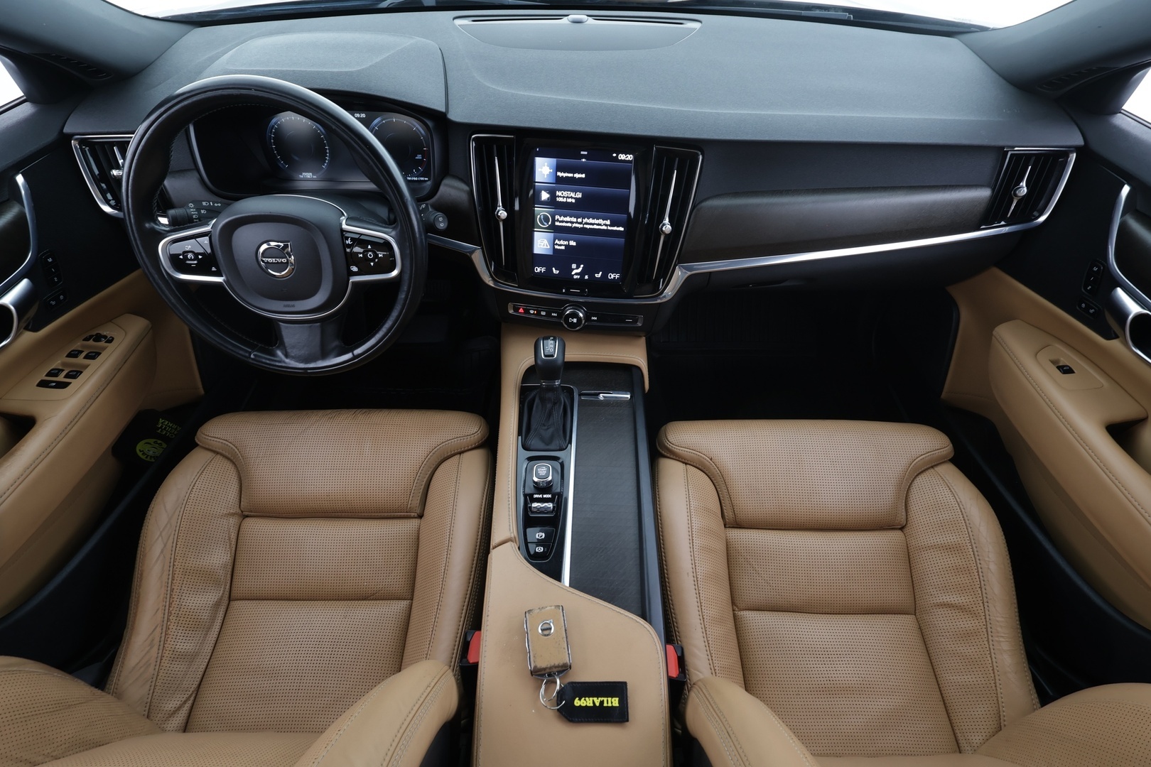 VOLVO V90 Cross Country 2018