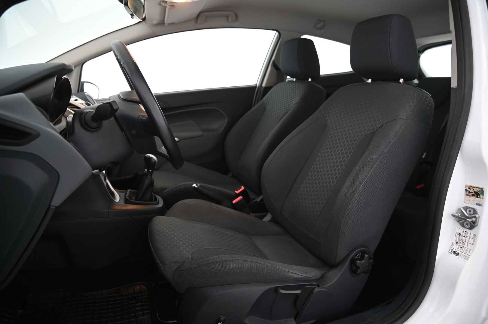 FORD Fiesta 2011