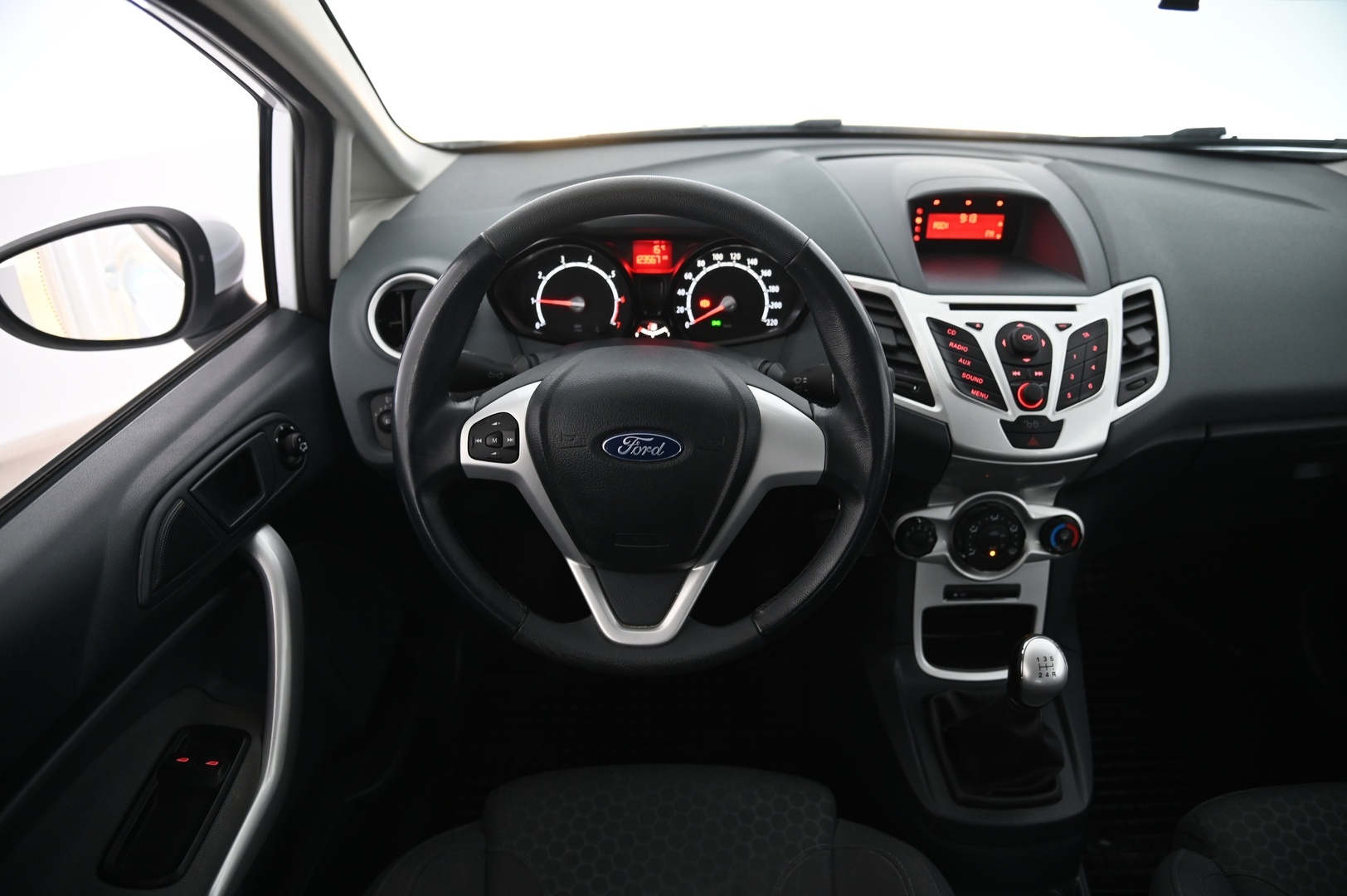 FORD Fiesta 2011