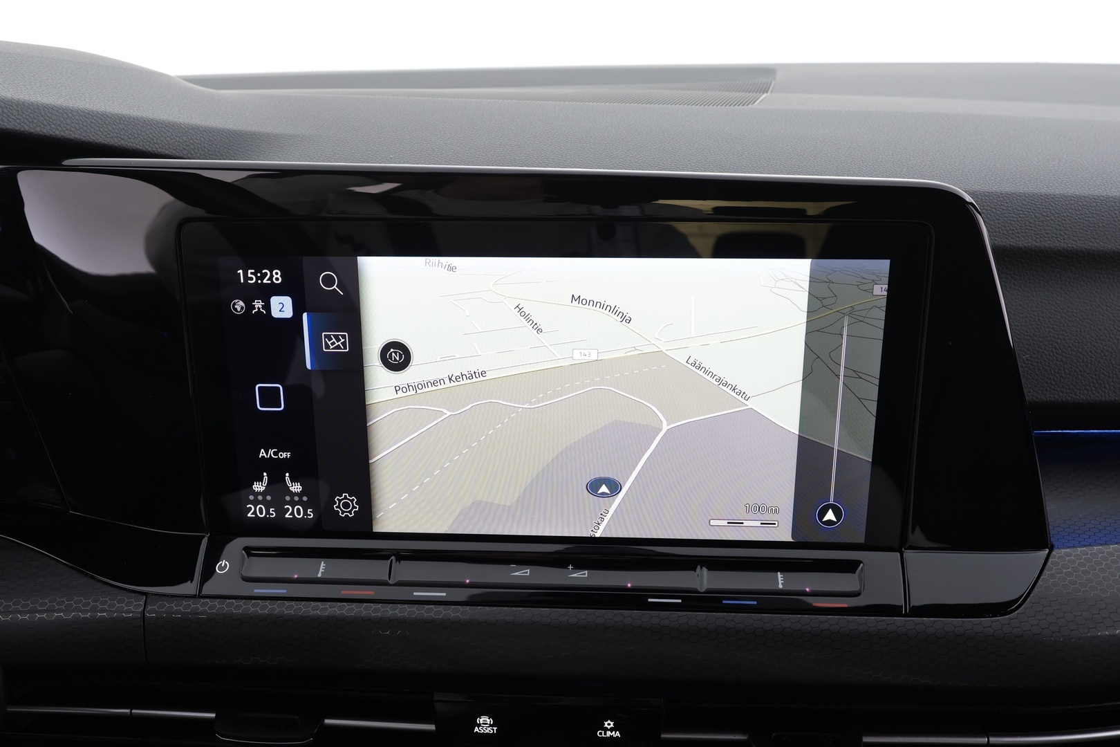 VOLKSWAGEN Golf 2023