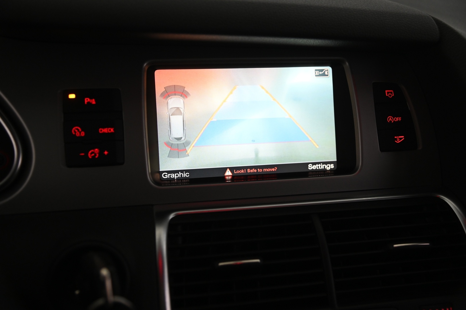 AUDI Q7 2012