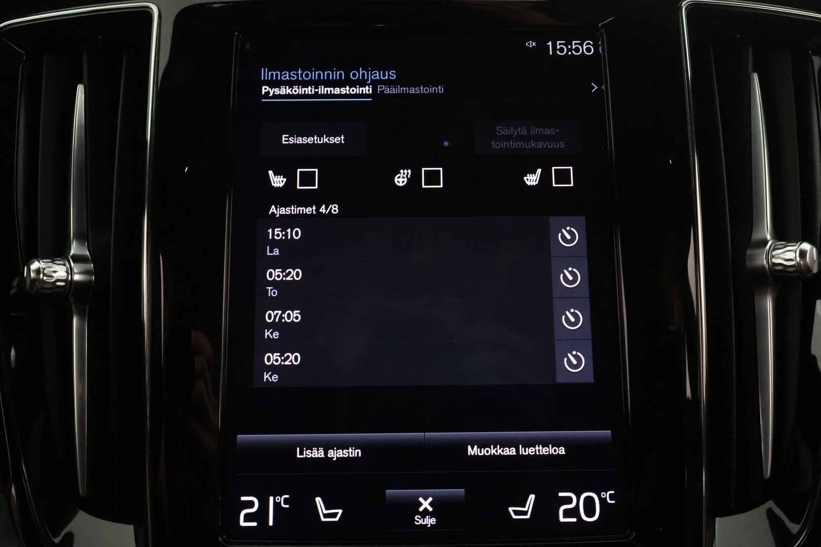 VOLVO V60 2021