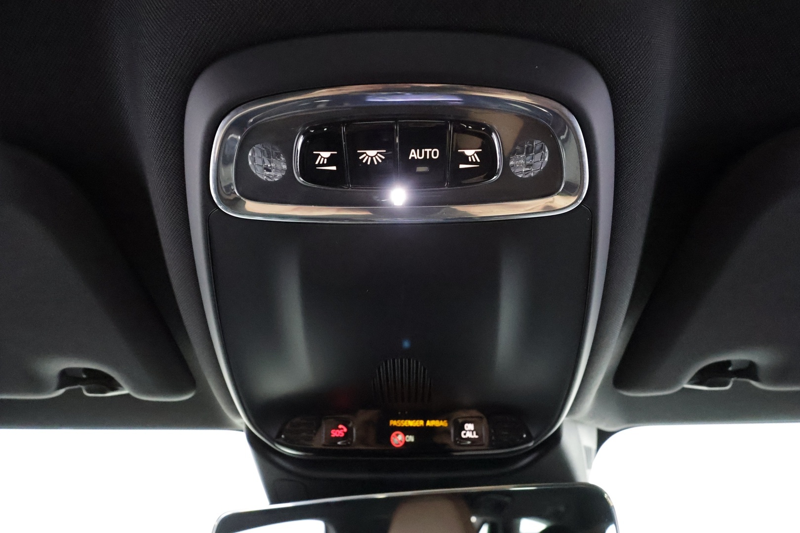 VOLVO V60 2021