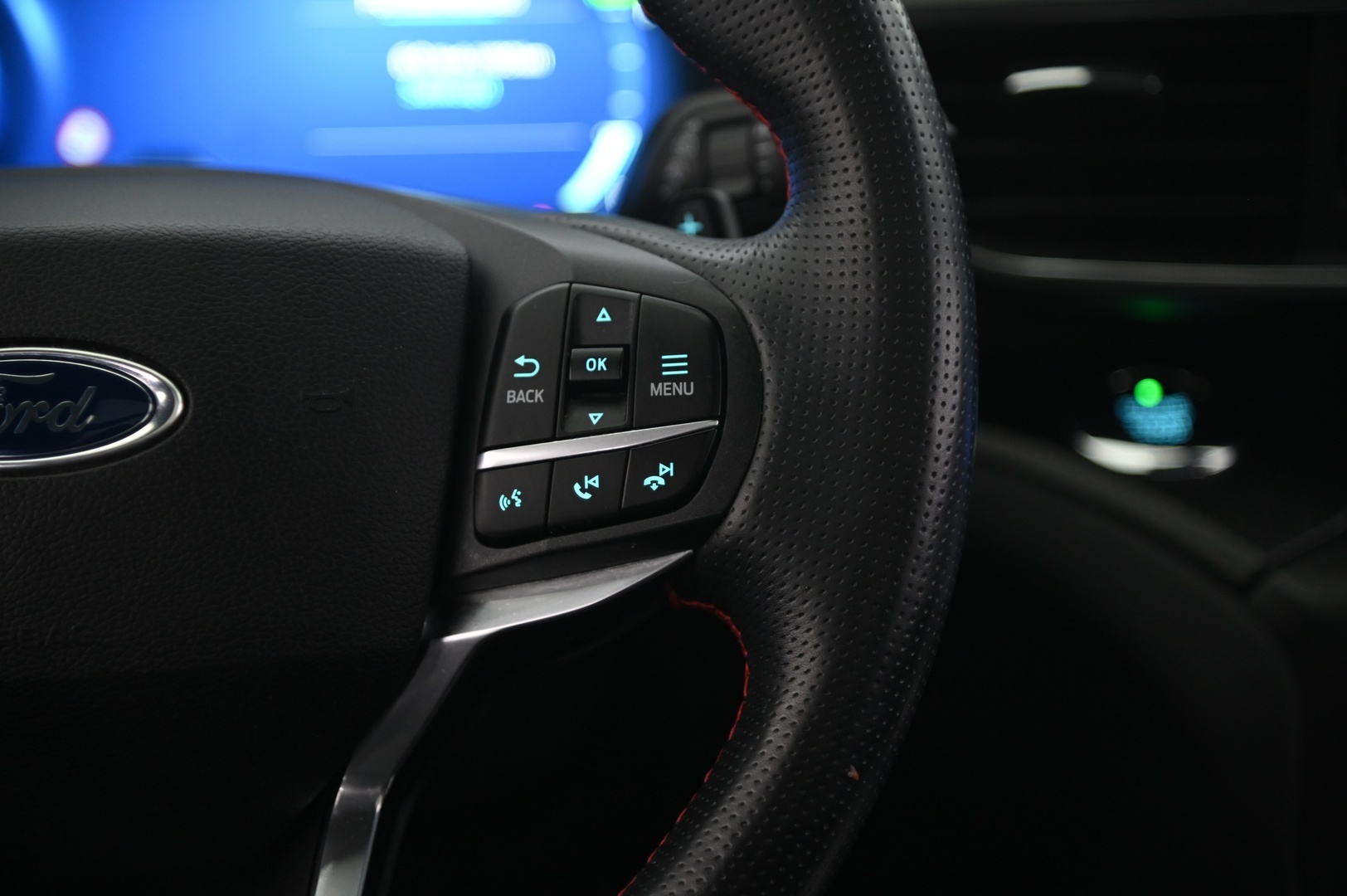 FORD Explorer 2021