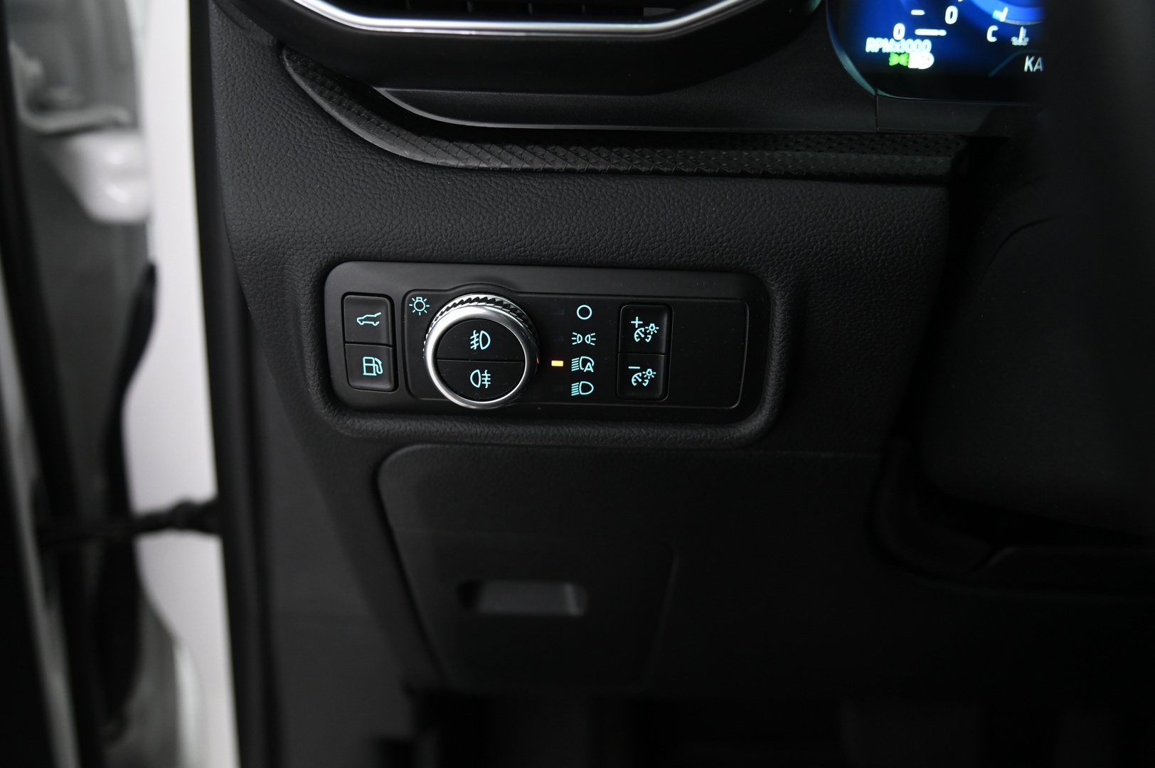 FORD Explorer 2021