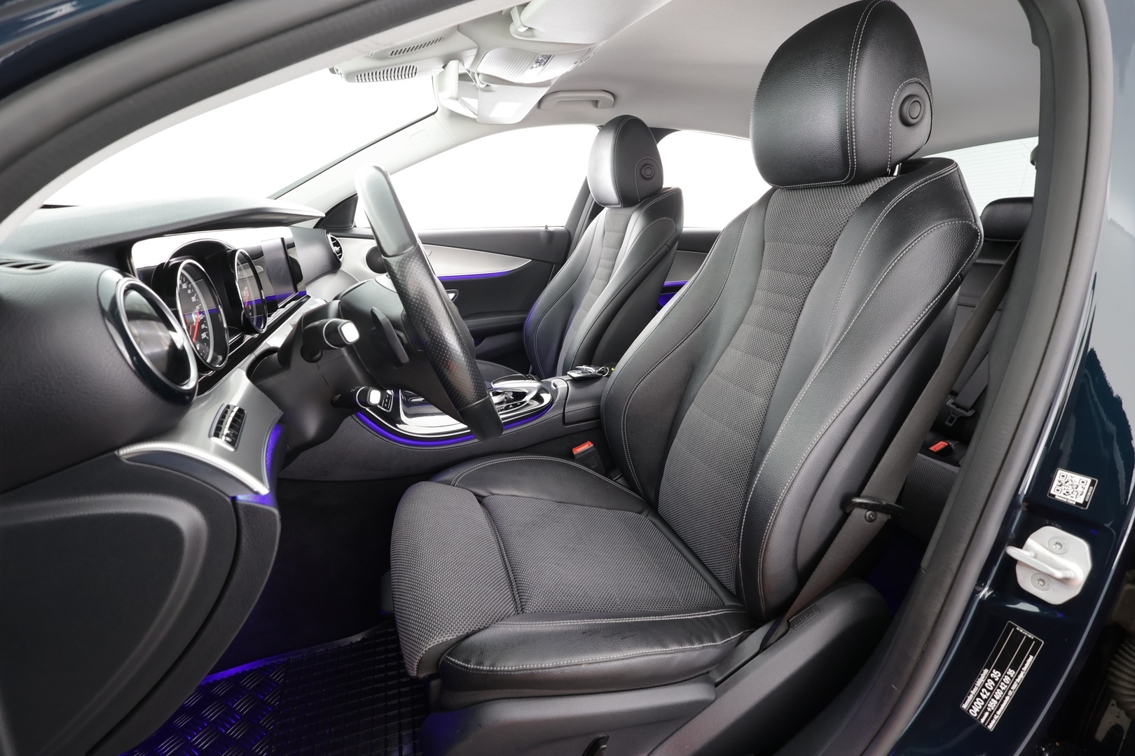 MERCEDES-BENZ E 2016