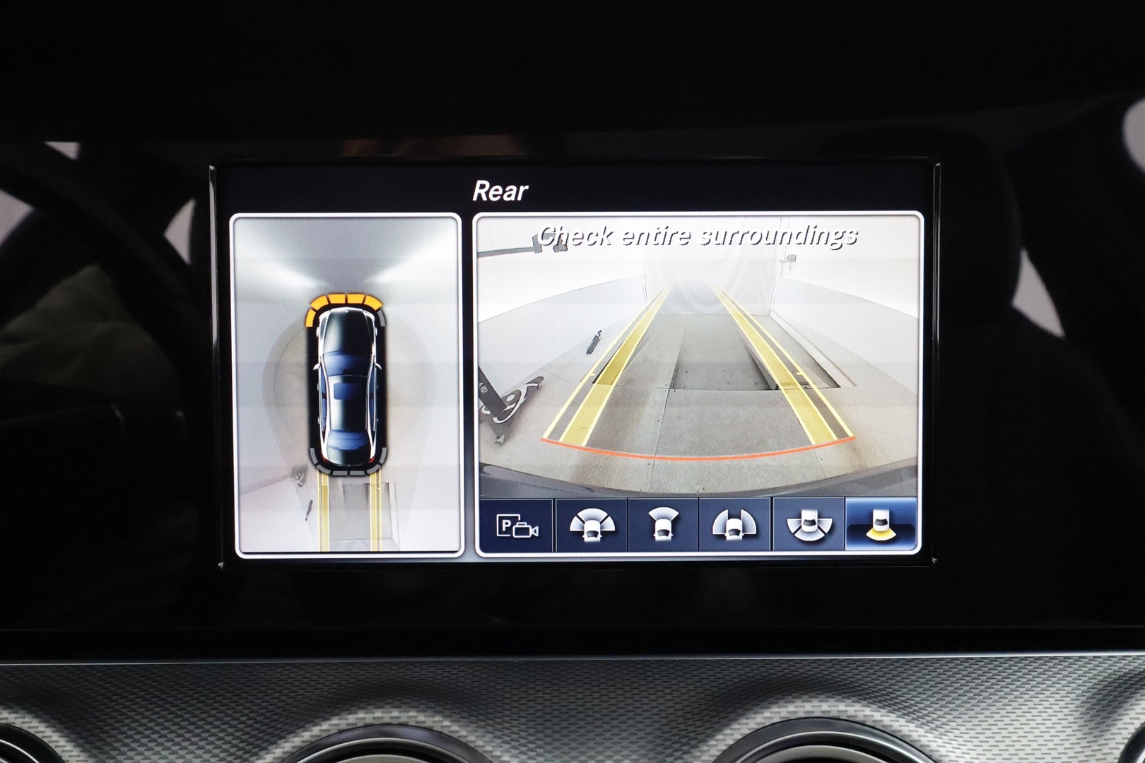 MERCEDES-BENZ E 2016