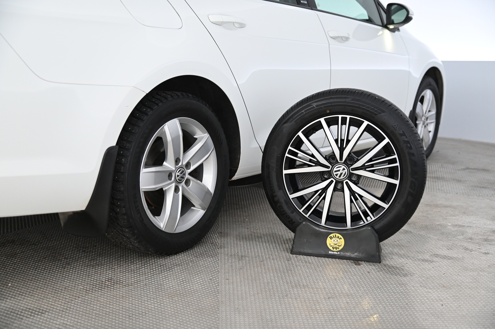 VOLKSWAGEN Golf 2017