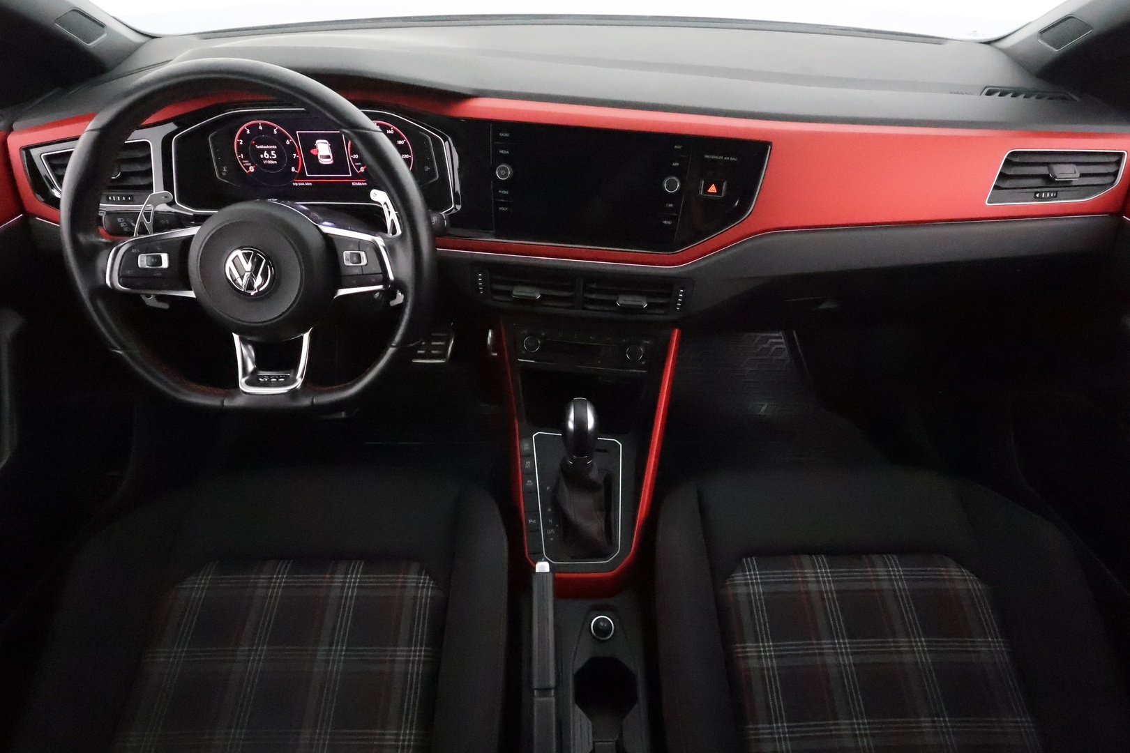 VOLKSWAGEN Polo 2018