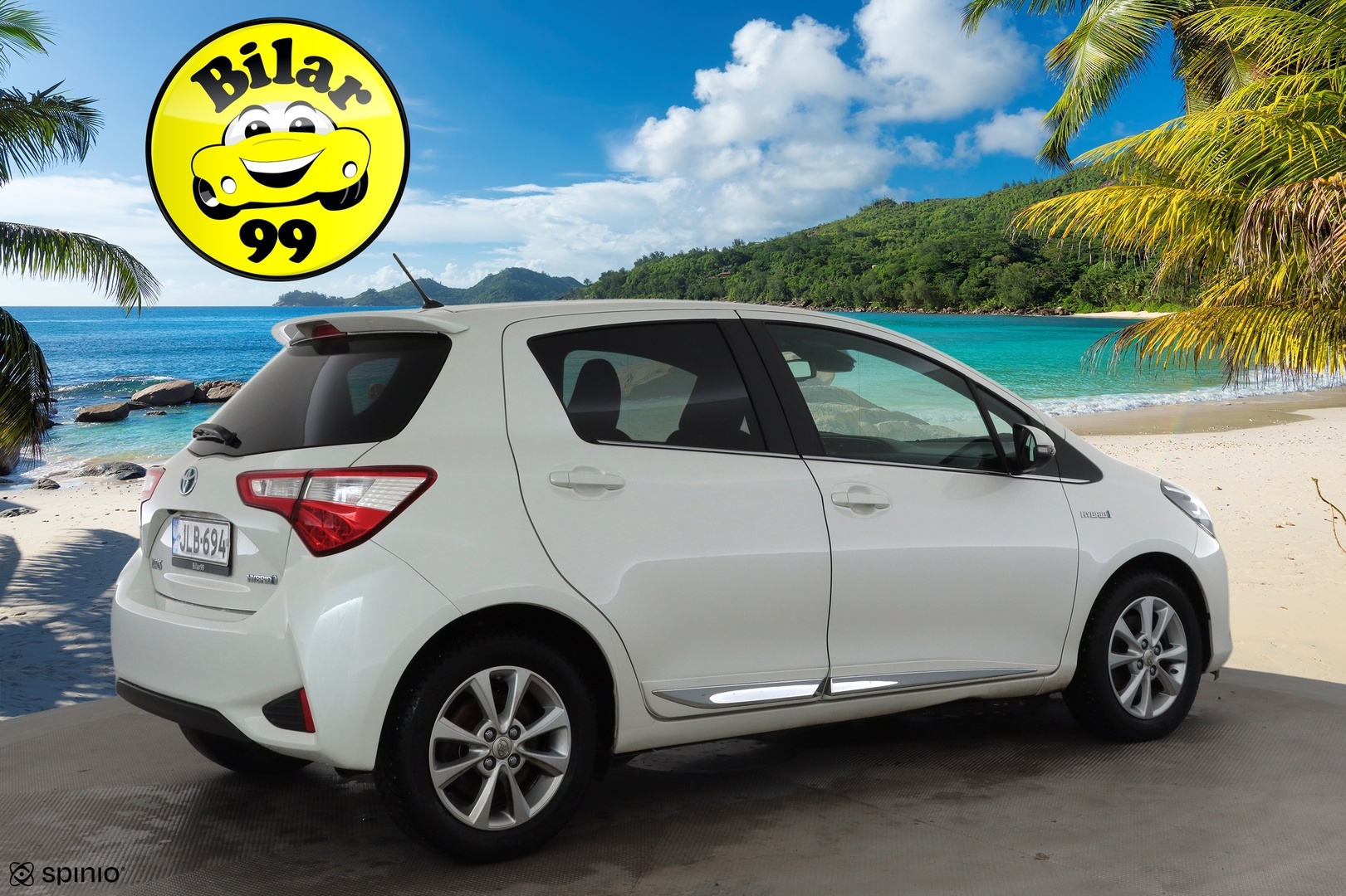 TOYOTA Yaris 2019