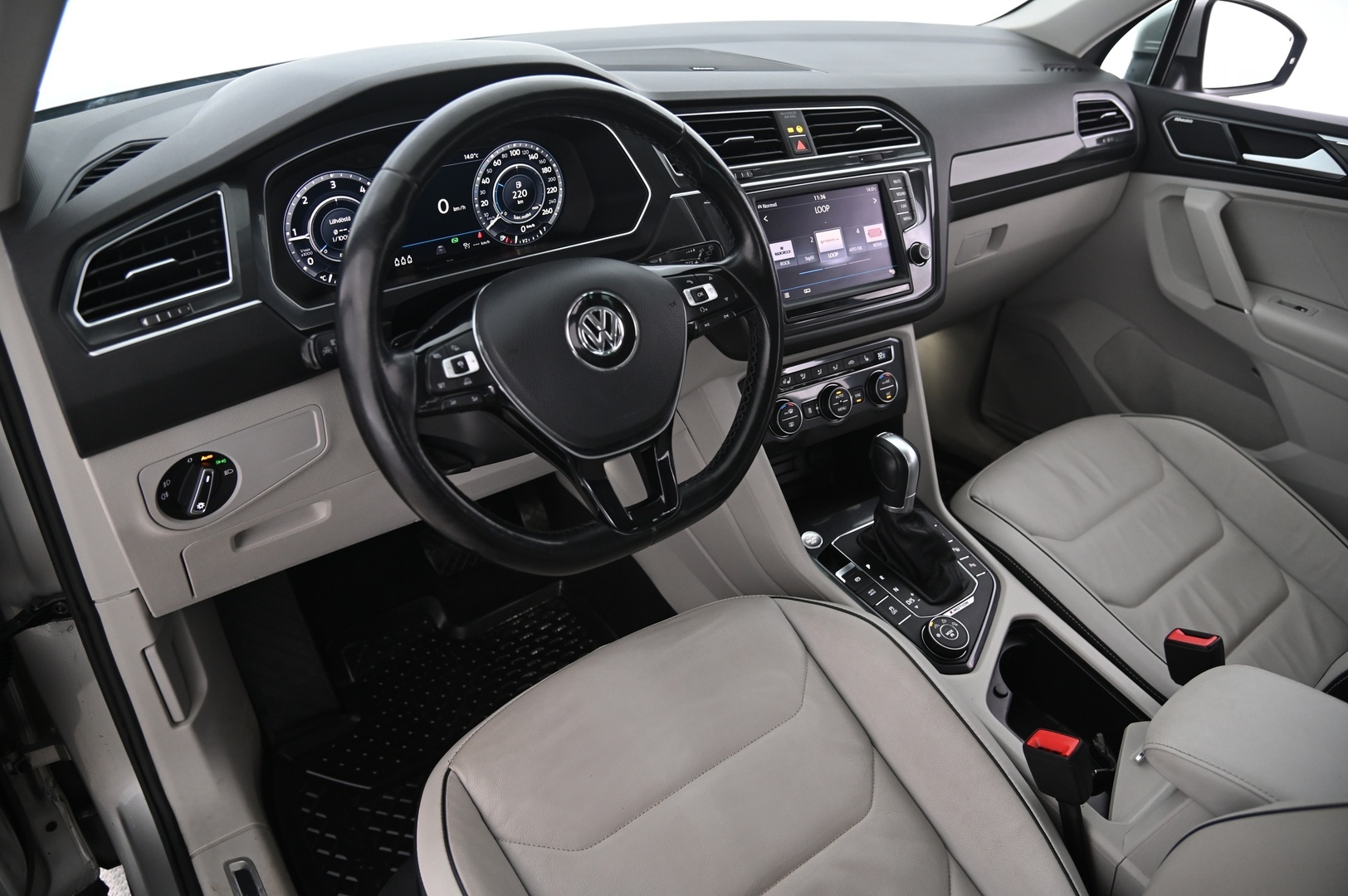 VOLKSWAGEN Tiguan 2017