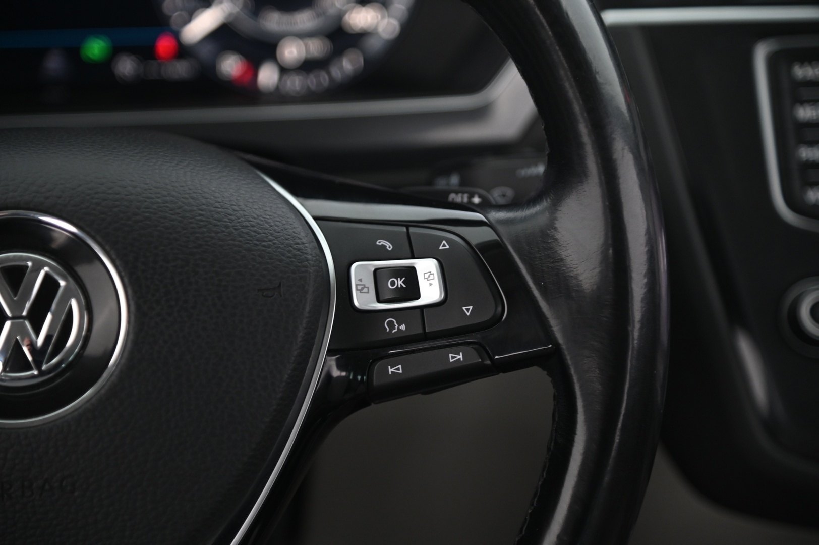 VOLKSWAGEN Tiguan 2017