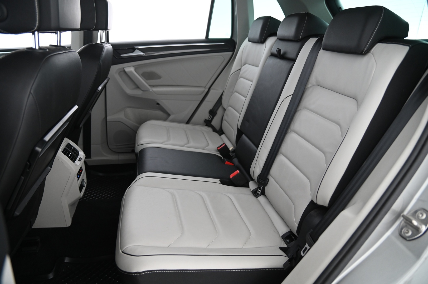 VOLKSWAGEN Tiguan 2017