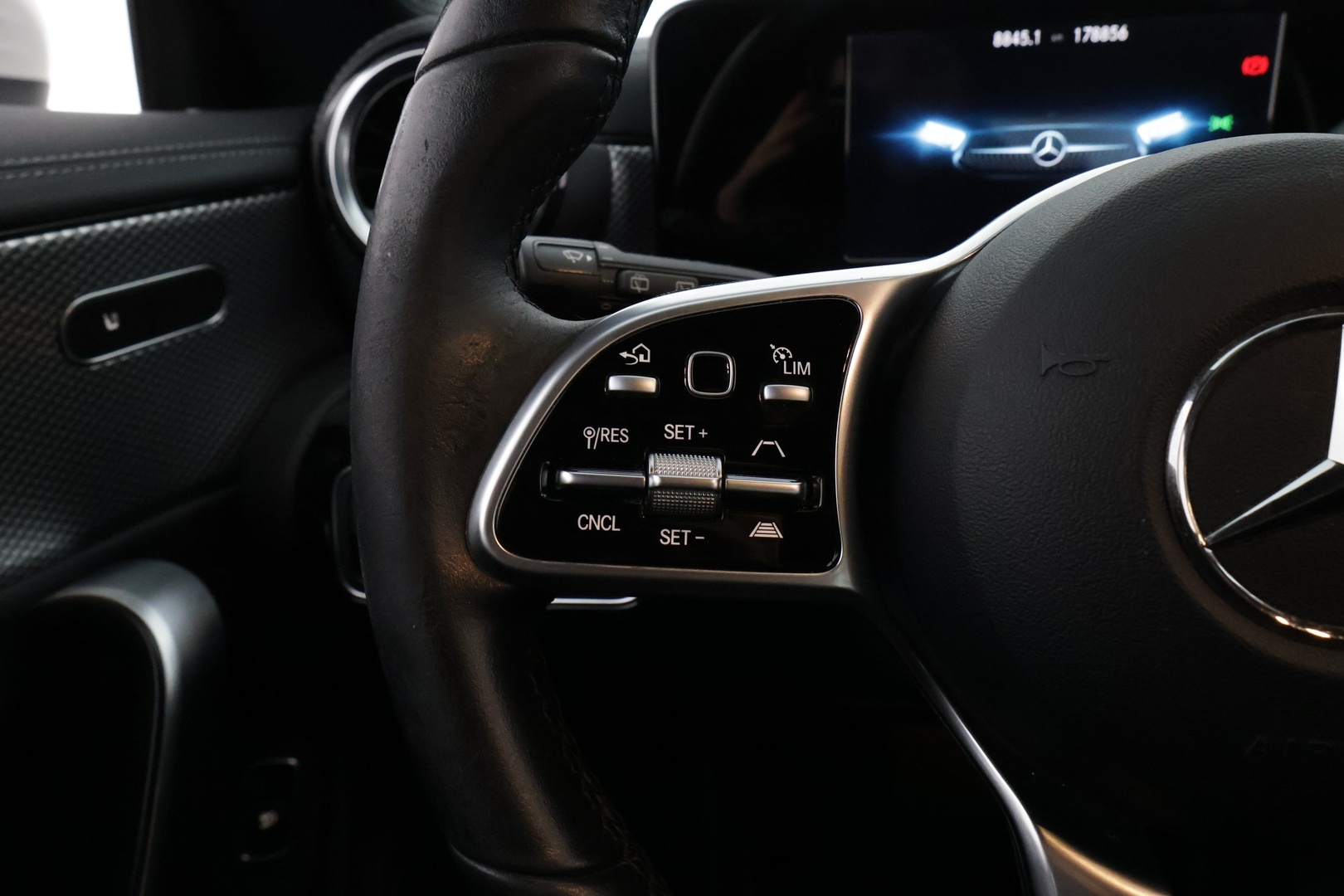 MERCEDES-BENZ CLA 2021