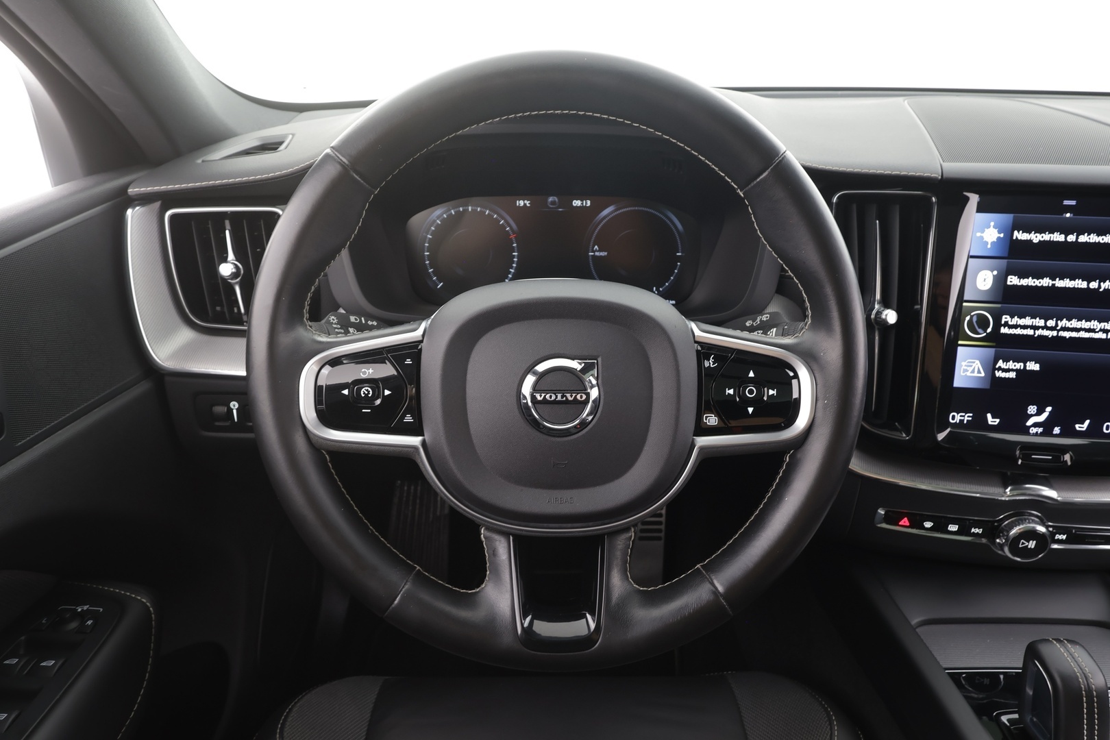 VOLVO XC60 2021