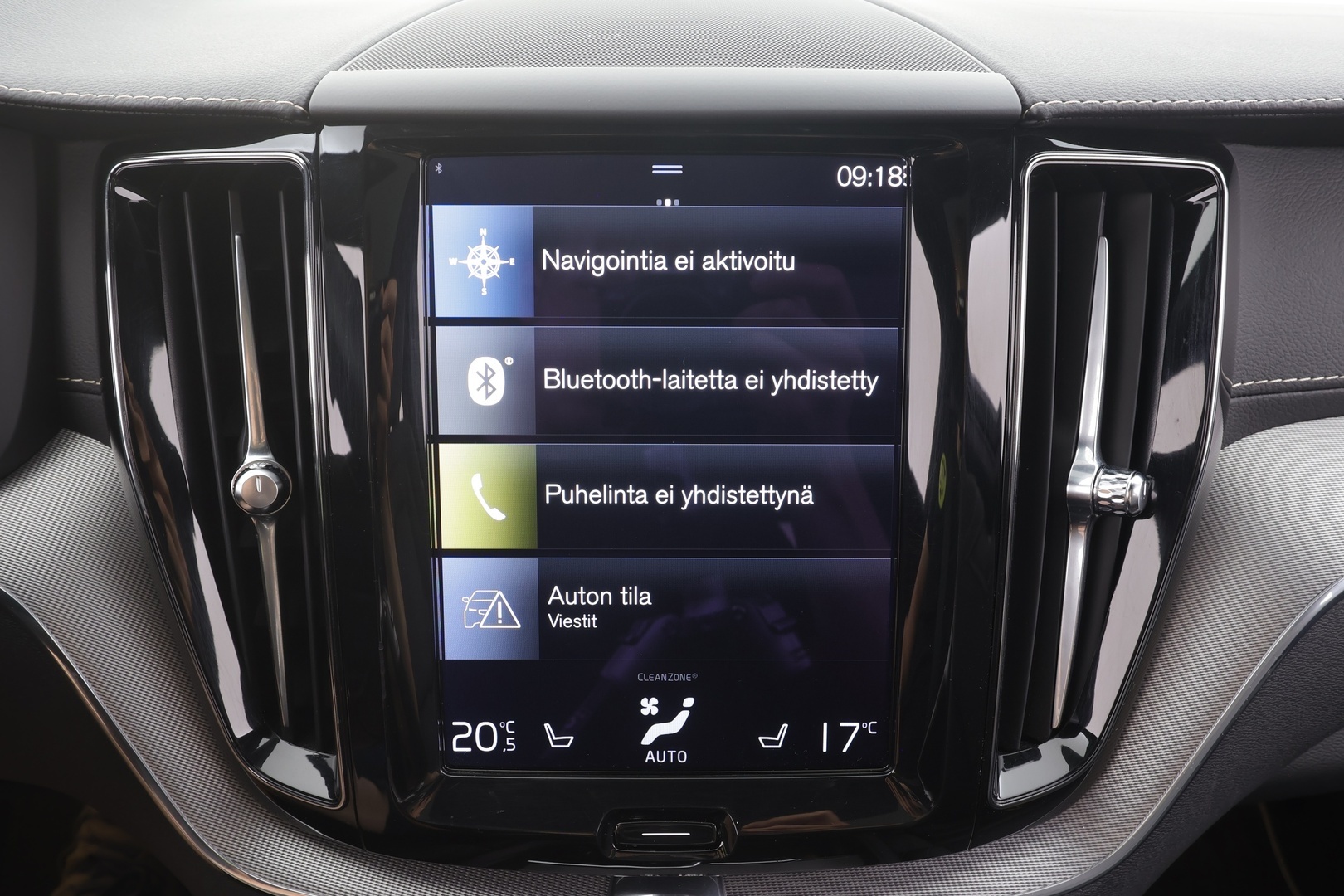 VOLVO XC60 2021