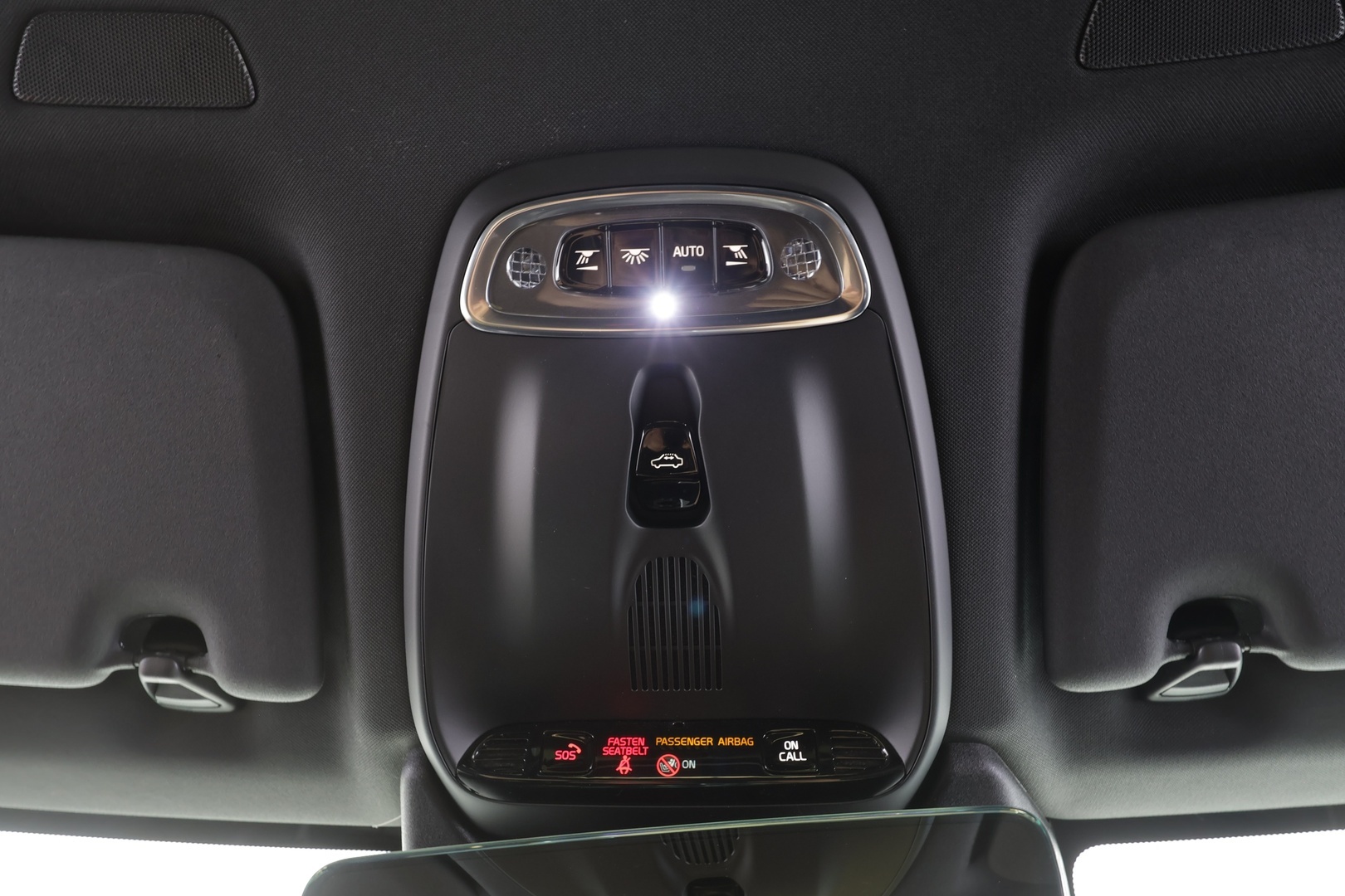 VOLVO XC60 2021