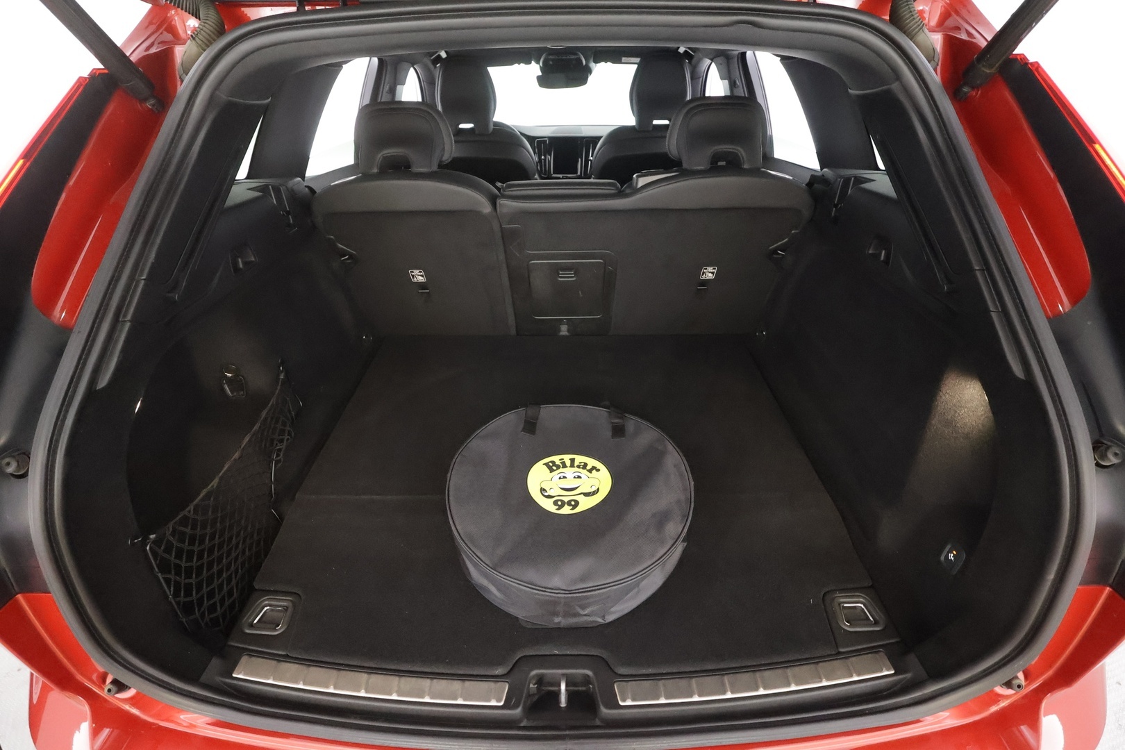 VOLVO XC60 2021