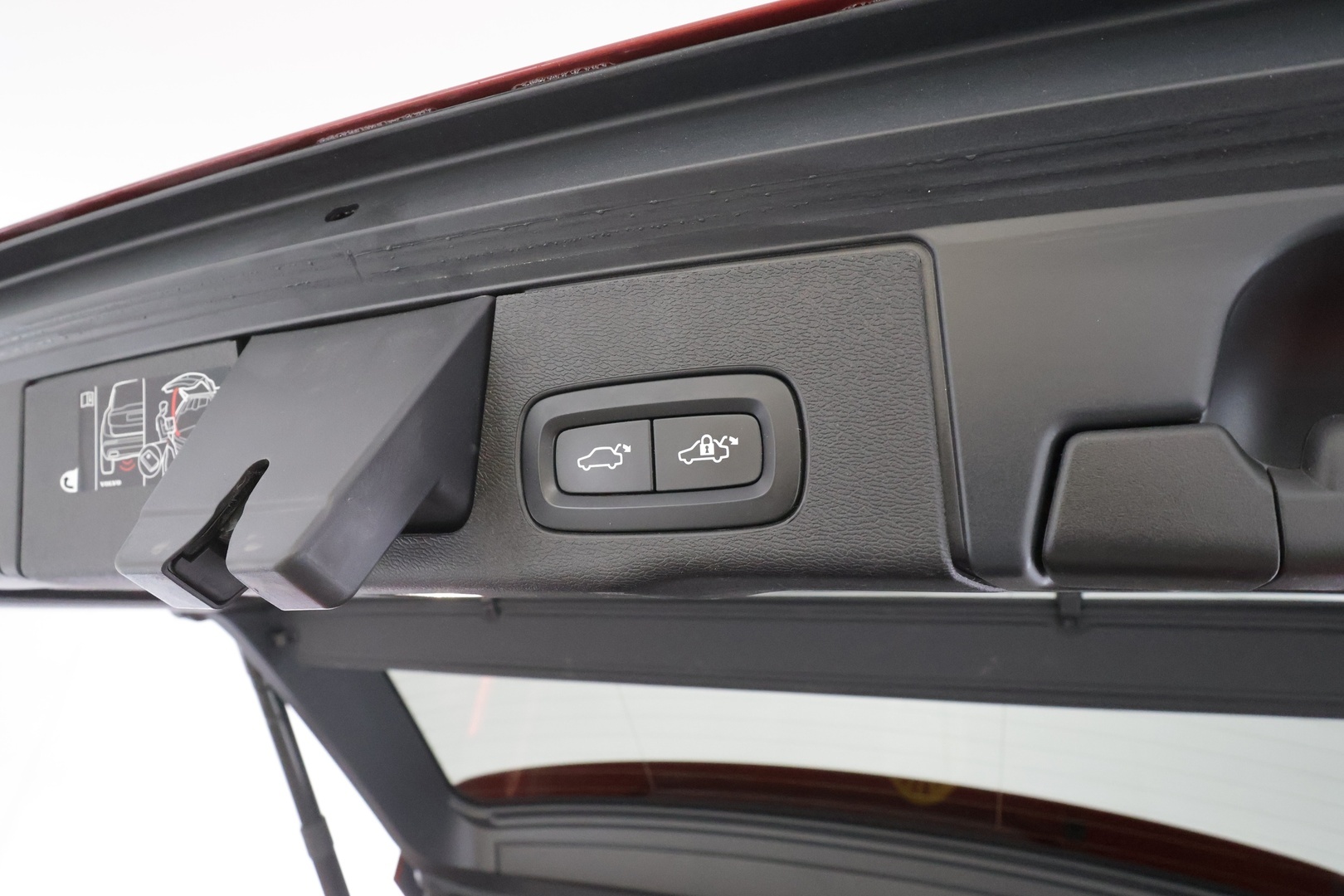 VOLVO XC60 2021