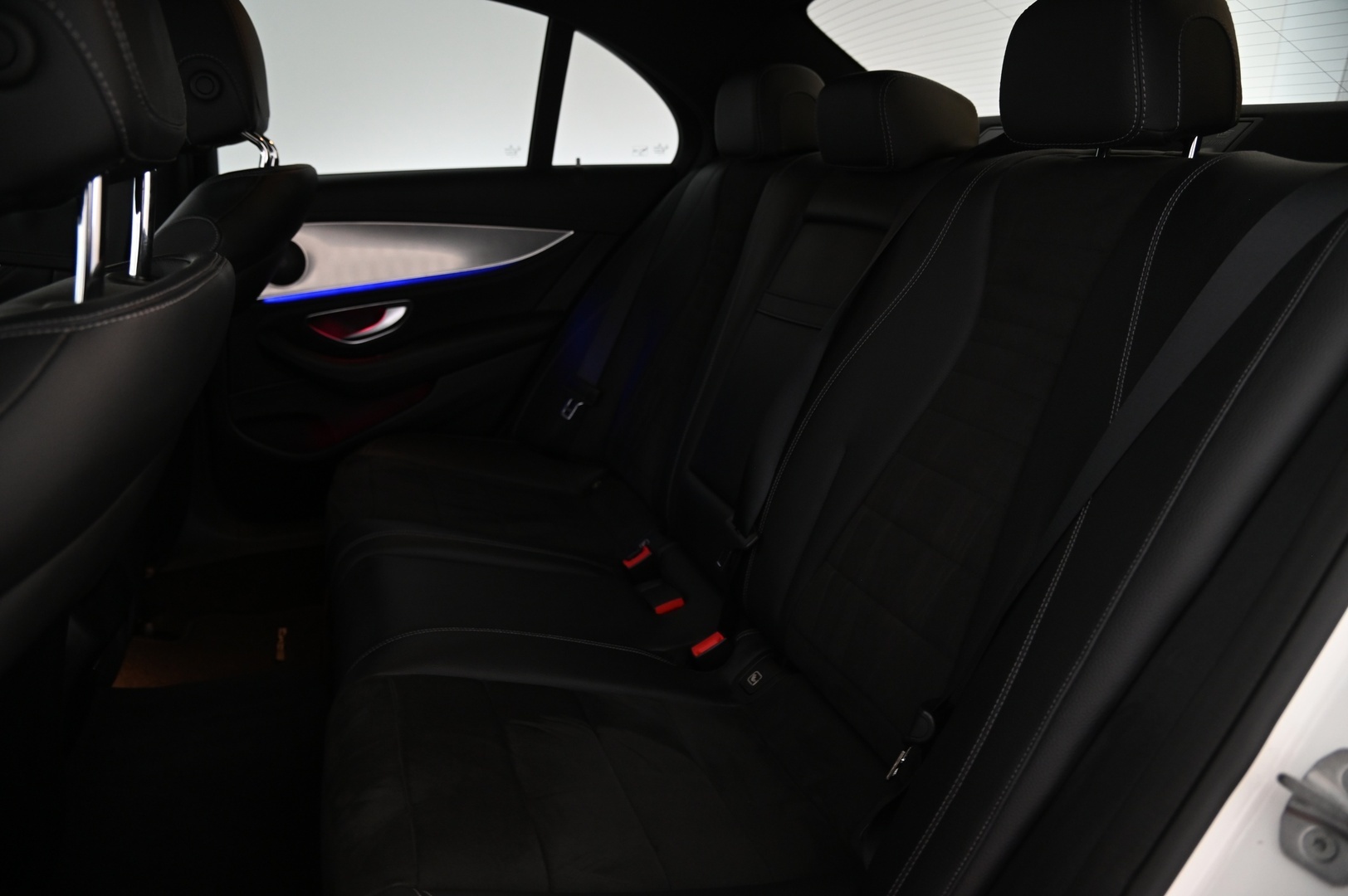 MERCEDES-BENZ E 2018