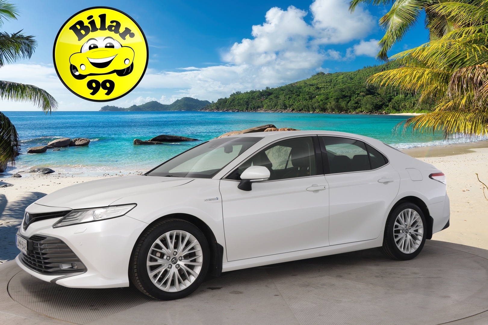 TOYOTA Camry 2019