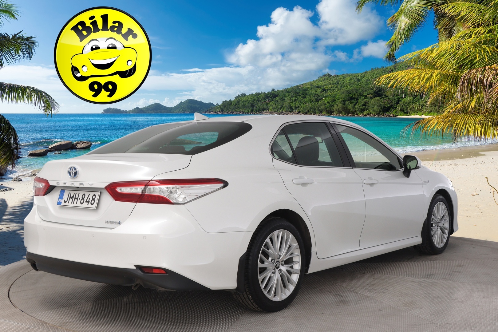 TOYOTA Camry 2019