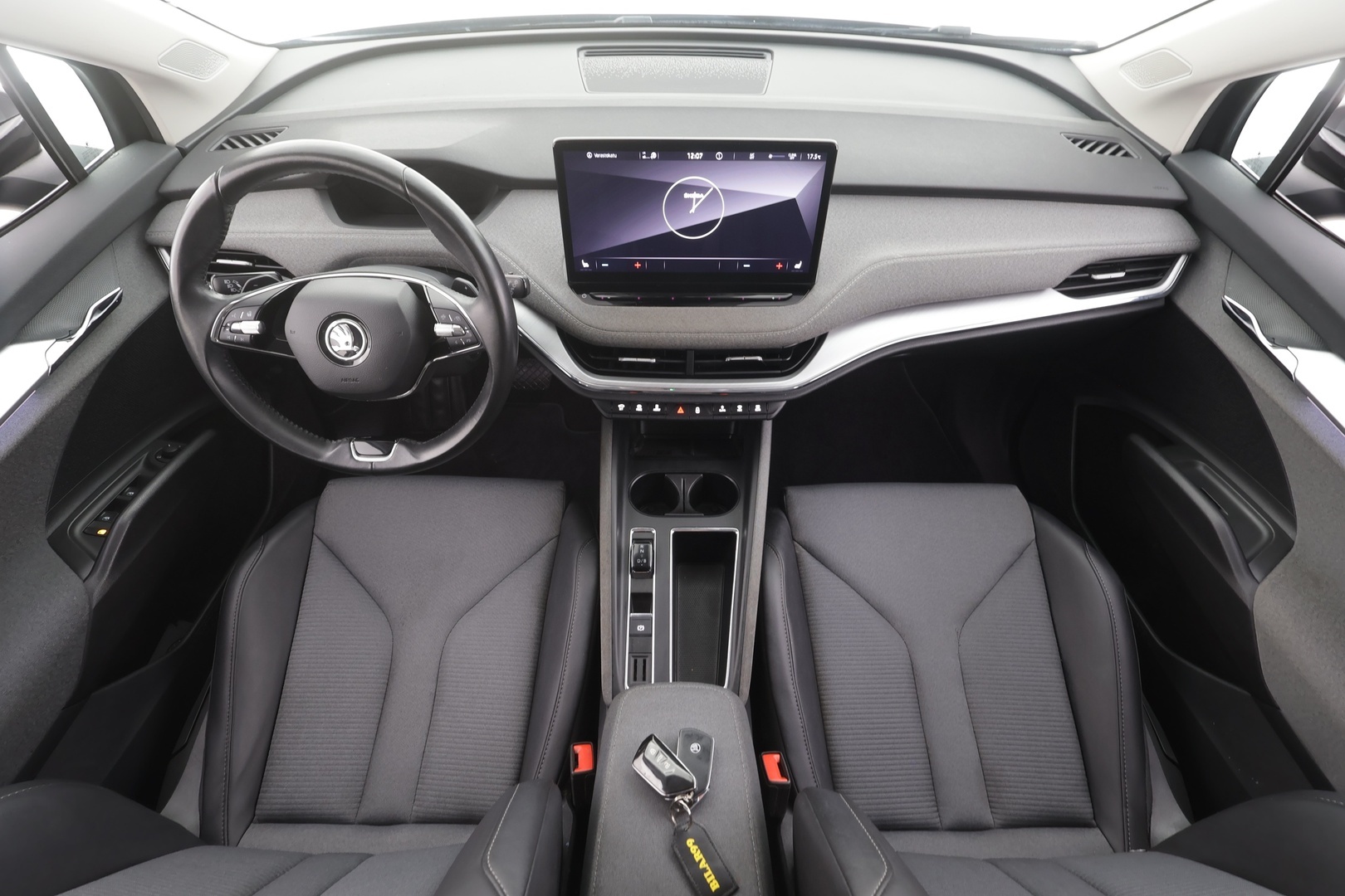 SKODA Enyaq 2023