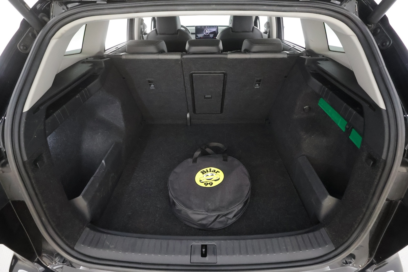 SKODA Enyaq 2023