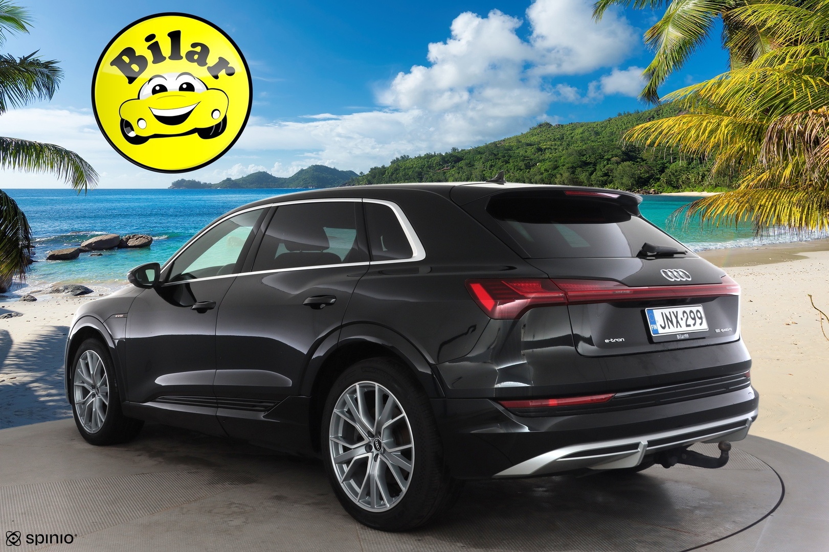AUDI e-tron 2022