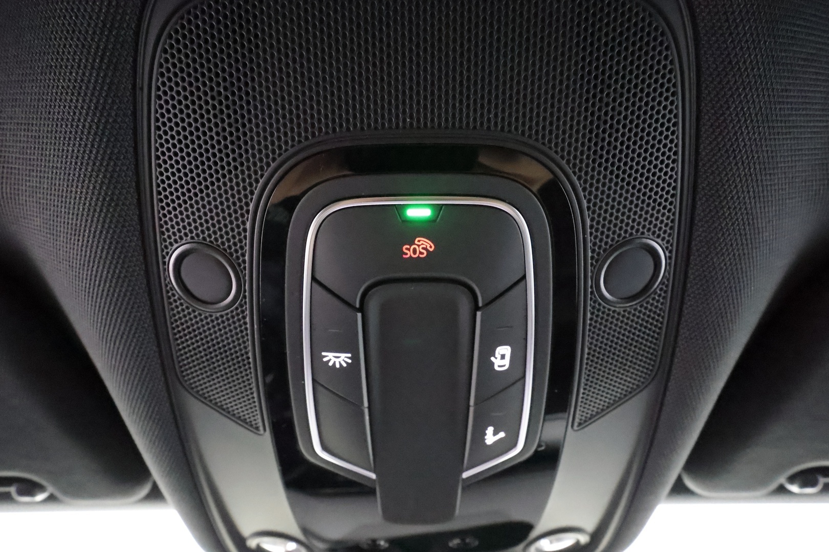AUDI e-tron 2022