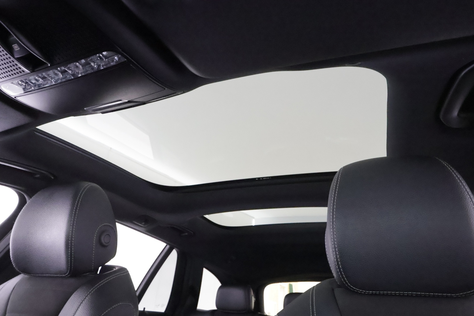 MERCEDES-BENZ E 2021