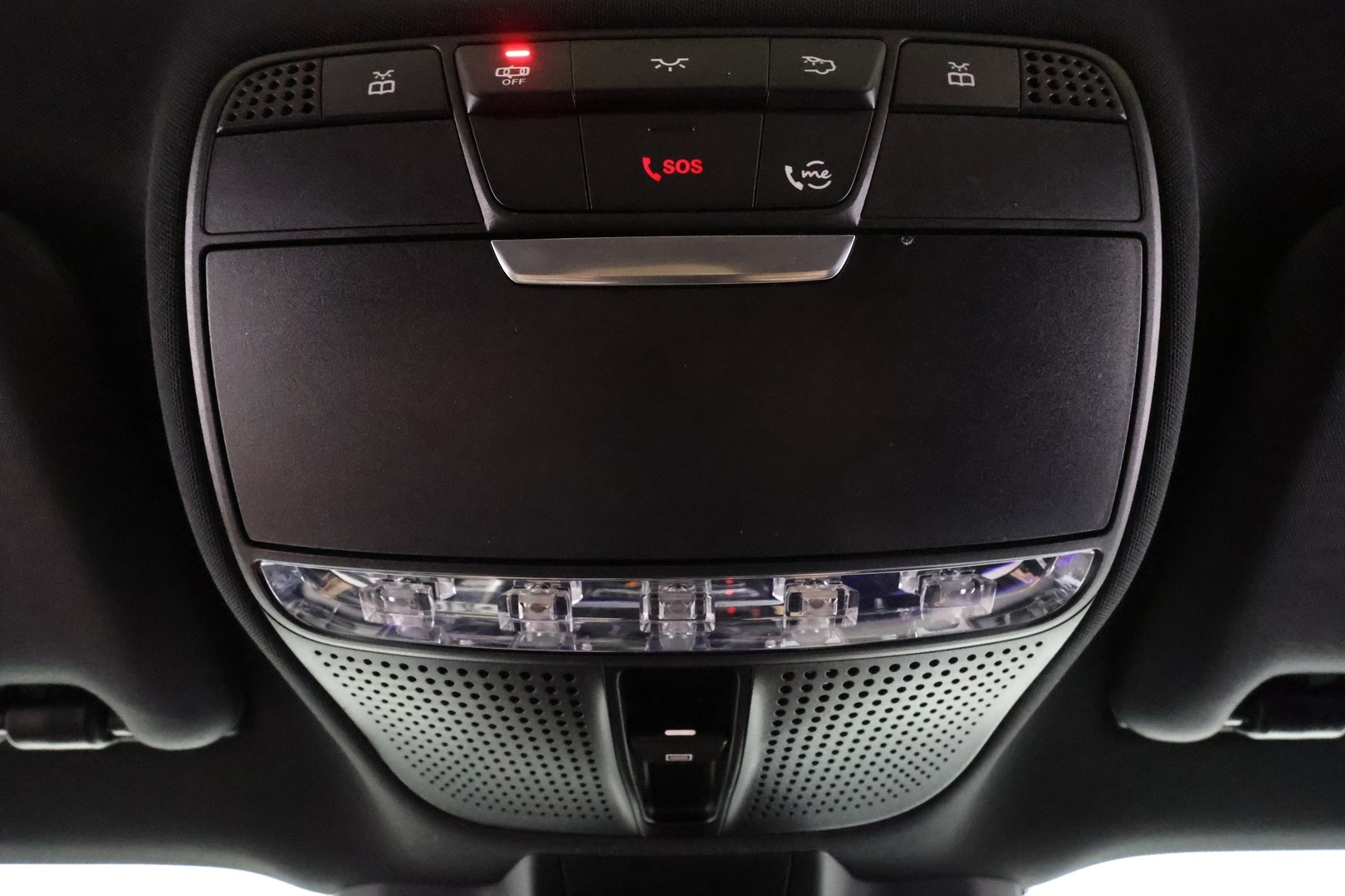 MERCEDES-BENZ E 2021