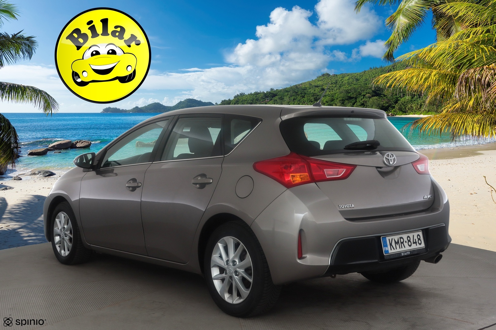 TOYOTA Auris 2014
